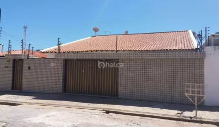 Casa Residencial à venda, no bairro Joquei, Teresina/PI