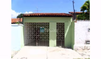 Casa Residencial à venda, no bairro Marques, Teresina/PI