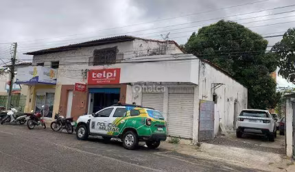 Prédio Comercial à venda, no bairro Centro, Teresina/PI