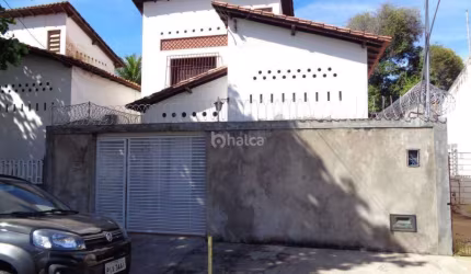 Casa Comercial à venda, no bairro Centro, Teresina/PI