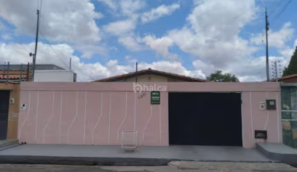 Casa à venda, no bairro Vermelha, Teresina/PI