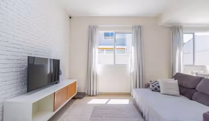 Casa em condomínio fechado com 3 quartos à venda na Rua Leonardo Krasinski, 716, Boa Vista, Curitiba por R$ 740.000