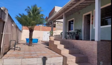 Casa para Venda em Saquarema, Porto da Roça II (Bacaxá), 2 dormitórios, 1 suíte, 2 banheiros, 2 vagas