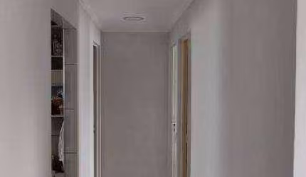 Apartamento com 2 dormitórios à venda, 48 m² por R$ 215.000,00 - Parque Pinheiros - Taboão da Serra/SP