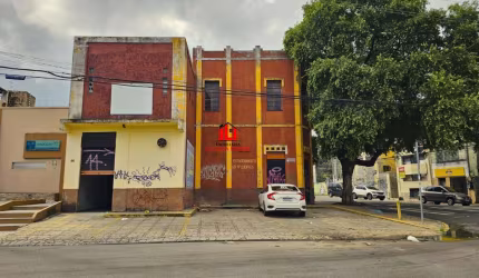 Prédio Comercial para Venda em Manaus, Centro, 2 banheiros, 5 vagas