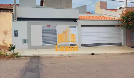 Casa nova 3 Quartos com 1 suíte a 500 metros do supermercado Sempre Vale