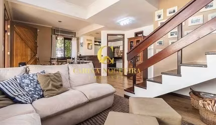 Casa em Condomínio com 2 quartos e 110m² à venda em Teresópolis, Porto Alegre.