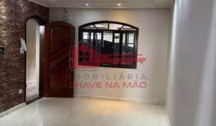 Casa com 3 quartos à venda na Vila Aquilino, Santo André , 258 m2 por R$ 685.000