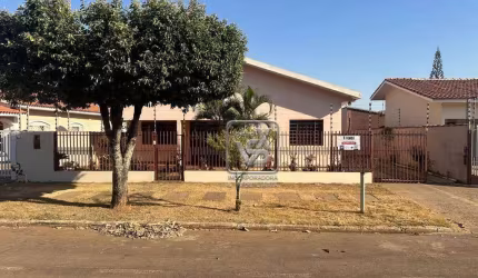 CASA BROMÉLIA