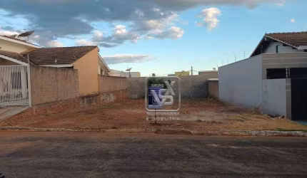 LOTE EM AVENIDA PRINCIPAL