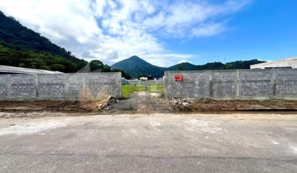 Área, 1.800 m², à venda por R$ 2.030.000- Massaguaçu - Caraguatatuba/SP