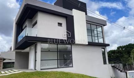 Casa em condomínio fechado com 3 quartos à venda na Rua Professor Alberto Krause, 1150, Tanguá, Almirante Tamandaré, 293 m2 por R$ 2.344.000