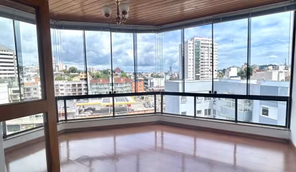 Cobertura Duplex bem localizada, com linda vista e  excelente posição solar, próximo a área central - Caxias do Sul / RS