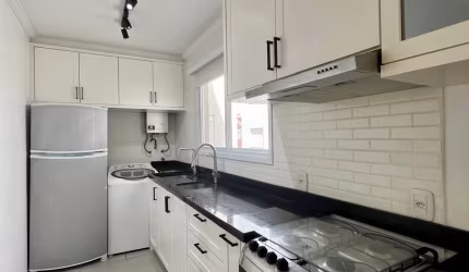 Apê semi-mobiliado, com sacada gourmet e excelente de sol, no Vinhedos