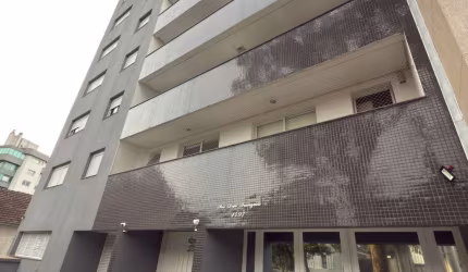 Apartamento amplo e ótimo custo beneficio no Madureira