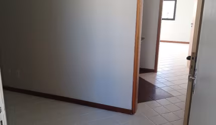 Sala Comercial à Venda – Excelente Localização