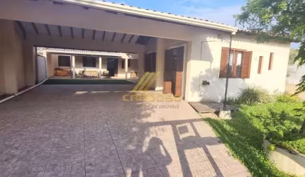Casa próximo da praia  em Santa Terezinha  Norte.