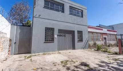 Depósito com Dois Andares e 15 Vagas - Ideal para seu Negócio!