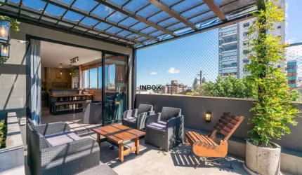 Cobertura mobiliada com 161m², 2 dormitórios e 1 vaga - Pronta para morar!