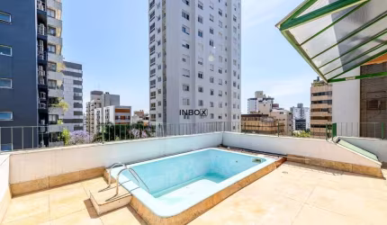 Cobertura incrível no Petrópolis! 244m², 3 dormitórios, suíte e 2 vagas