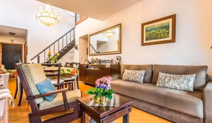 Cobertura Triplex Mobiliada em Petrópolis - 207m², 3 Quartos e Vista Ampla