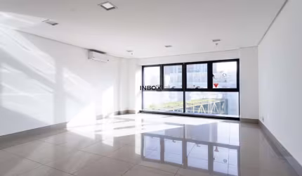 INBOX CIA IMOBILIÁRIA VENDE sala comercial de 47,00 m² no Walk Offices Praia de Belas, bairro Praia de Belas, Porto Alegre/RS.