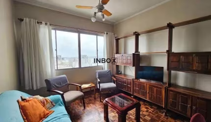 Cobertura duplex de 111m² mobiliada, com dois dormitórios suítes no Bairro Independência