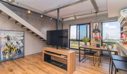 Apartamento Duplex com 2 dormitórios, sendo 1 suíte, 2 banheiros e 2 vagas de garagem