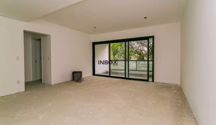 Apartamento de 71m², com 02 dormitórios, sendo 01 suíte.