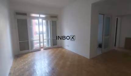 Ótimo apartamento de 135 m² privativos no bairro Independência, com 04 quartos, sendo 2 suítes.