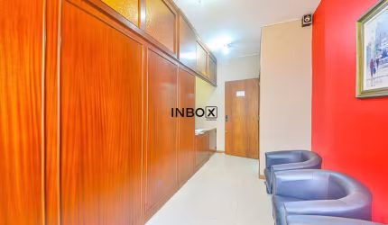 Conjunto/Sala Centro Histórico Edifício Souza Pinto em Porto Alegre para Comprar