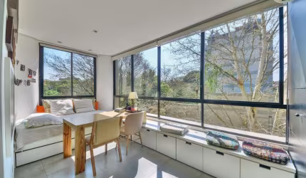 Apartamento 1 dormitório em Porto Alegre na Av. Dr. Nilo Peçanha para aluguel e venda.