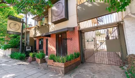 Locação Comercial na Carlos Gomes - 170m², 2 Andares e 2 Vagas