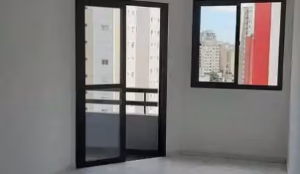 Apto Próximo ao Metro Saúde e Praça da Árvore.!
