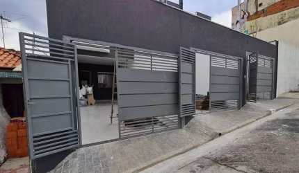 Sobrado à venda, 3 quartos, 1 suíte, 2 vagas, Vila Prudente - São Paulo/SP