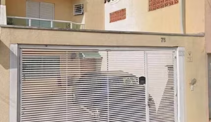 Sobrado à venda, 2 quartos, 1 suíte, 2 vagas, Jardim Independência - São Paulo/SP
