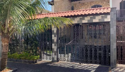 Sobrado à venda, 3 quartos, 1 suíte, 5 vagas, Vila Lúcia - São Paulo/SP