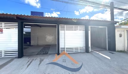 Casa pertinho da praia para venda com 2 quartos em Pau Amarelo - Paulista - PE