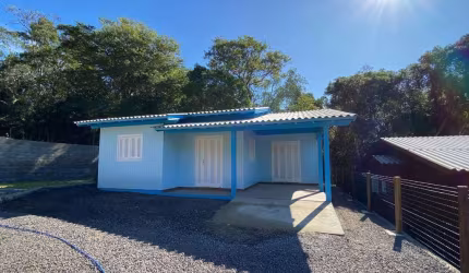 Casa com 2 quartos à venda na Lomba do Elton, Centro, Maquiné por R$ 270.000