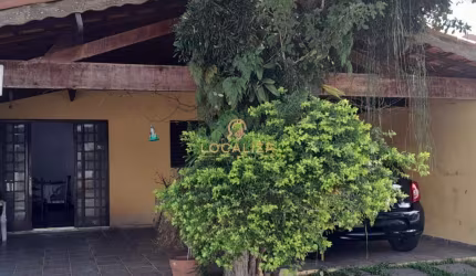 Casa à venda em São José dos Campos-SP, Jardim Itapoã: 3 quartos, 1 sala, 2 banheiros, 2 vagas de garagem - 90m²!