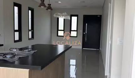 Sobrado à venda ou locação em São José dos Campos-SP, bairro Ronda: 3 quartos, 3 suítes, 1 sala, 4 vagas, 170 m²!