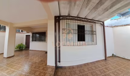 Casa com edícula /03 Dormitórios/ 260m² / Jardim São José/Caçapava
