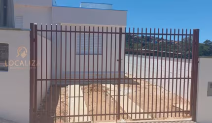 Imóvel imperdível no Jardim Novo Amanhecer, Jacareí-SP: Casa com 2 quartos, 1 sala, 2 vagas e 52m² de área!