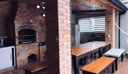 Imperdível cobertura de 3 quartos no Floradas de São José - São José dos Campos-SP! 218m², 1 suíte, 2 salas, 2 vagas.