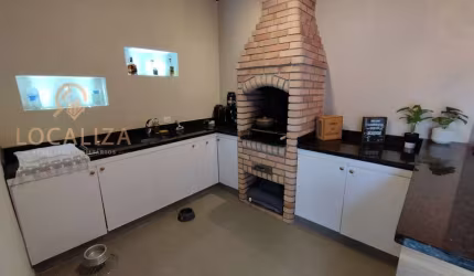 Espetacular casa à venda em Jacareí-SP, bairro Loteamento Villa Branca: 3 quartos, 1 suíte, 1 sala, 3 vagas de garagem, 100 m².