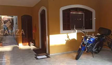 Casa à venda em Jacareí-SP: 4 quartos, 1 suíte, 126 m² no Jardim Santa Marina!