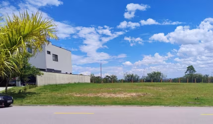 Terreno à venda na Rua Cotingas, Condomínio Residencial Alphaville, São José dos Campos por R$ 1.170.000