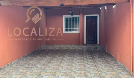 Imperdível! Casa à venda em Jacareí-SP, no Jd. Altos de Santana I, com 2 quartos, 1 suíte, 1 sala, 2 vagas e 94m². Confira!