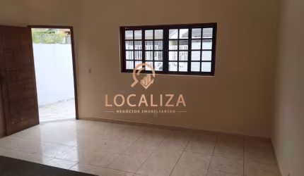 Casa térrea / Santa Júlia/ 02 Dormitórios sendo 01 suíte/ 150m² / São José dos Campos