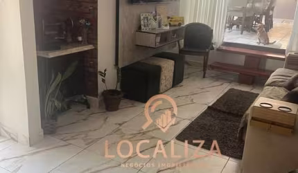 Imperdível: Casa à venda em São José dos Campos-SP, Bosque dos Eucaliptos, 2 quartos, 1 suíte, 2 salas, 2 banheiros, 2 vagas, 175m².